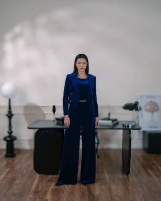 Cropped Majestic Blue Velvet Blazer - Atelier de La Hang
