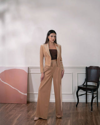 Cropped Beige Velvet Blazer - Atelier de La Hang